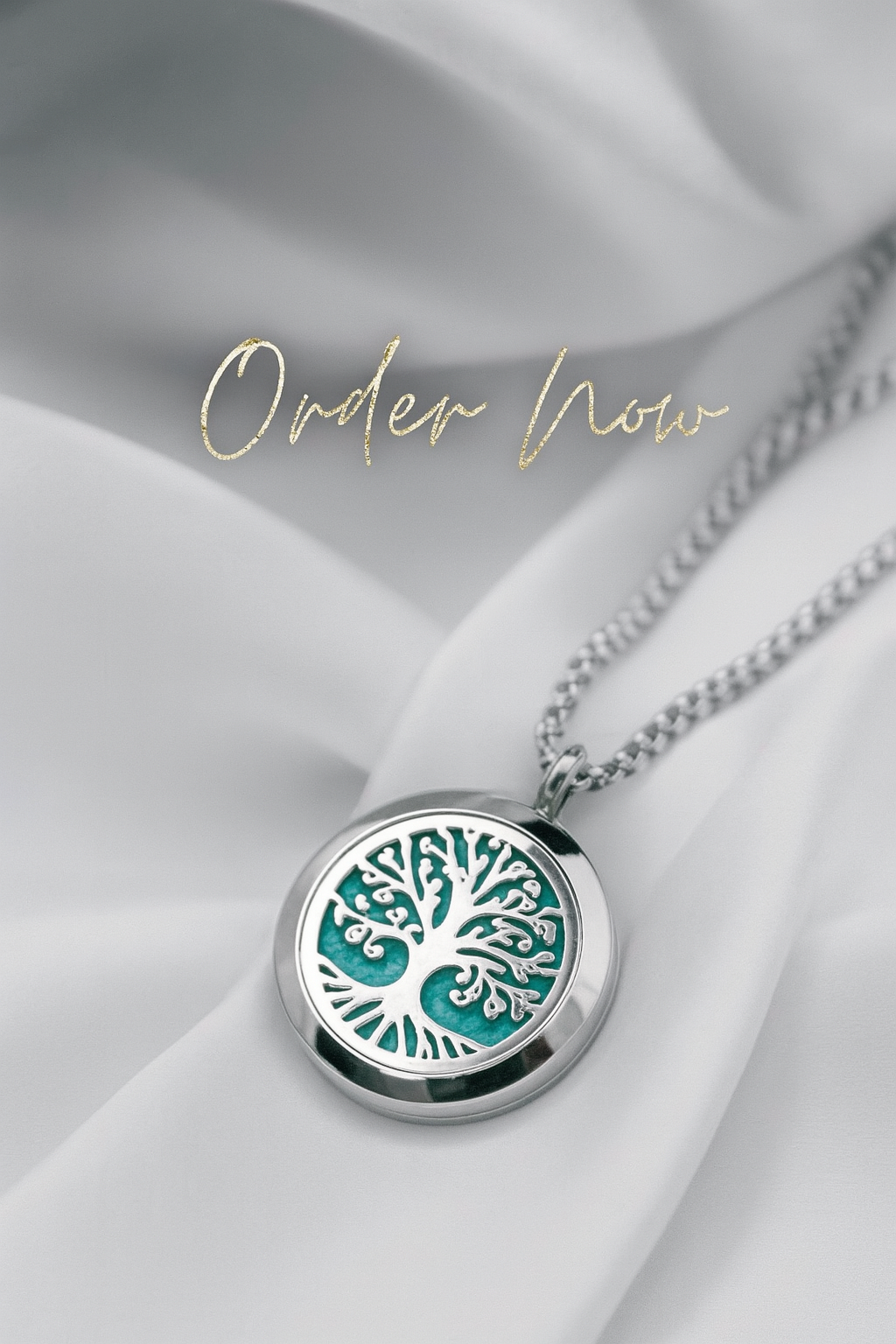 Fioraé™ Signature diffuser necklace